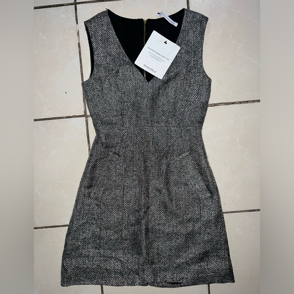Diane von Furstenberg grey v-neck a-line dress